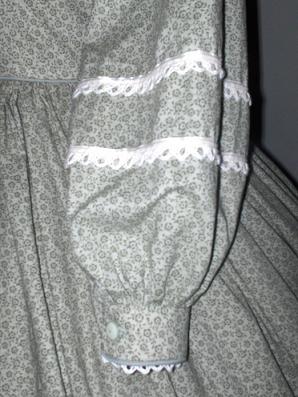 1850-1865 Garibaldi Sleeve