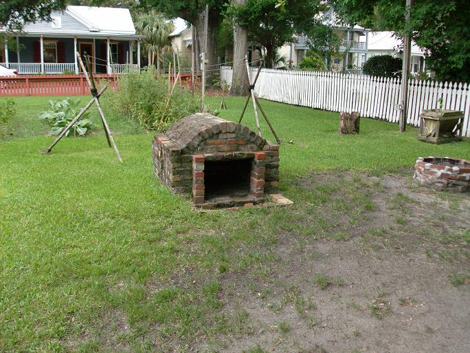 Outdoor Kitchen