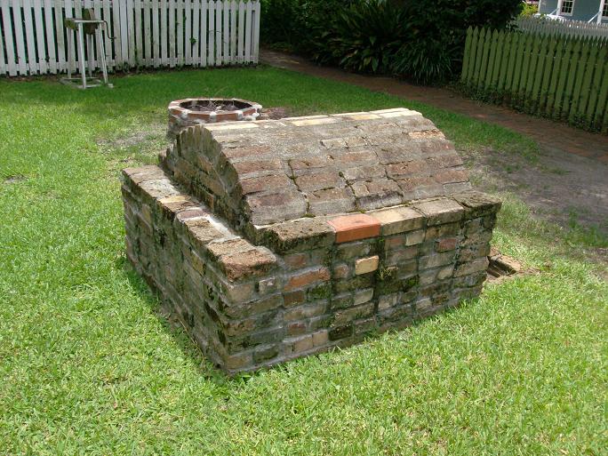 1820's Outdoor Oven
