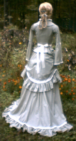 Ladies Victorian Dresses and Gowns